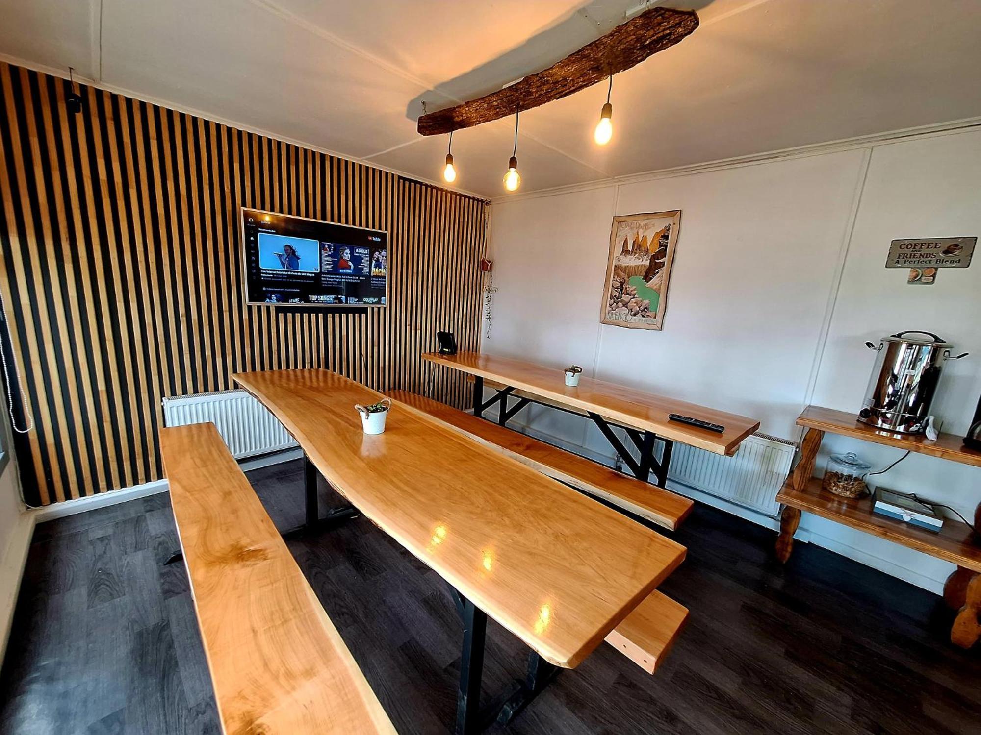 Hostel Kuntur Пуэрто-Наталес Экстерьер фото