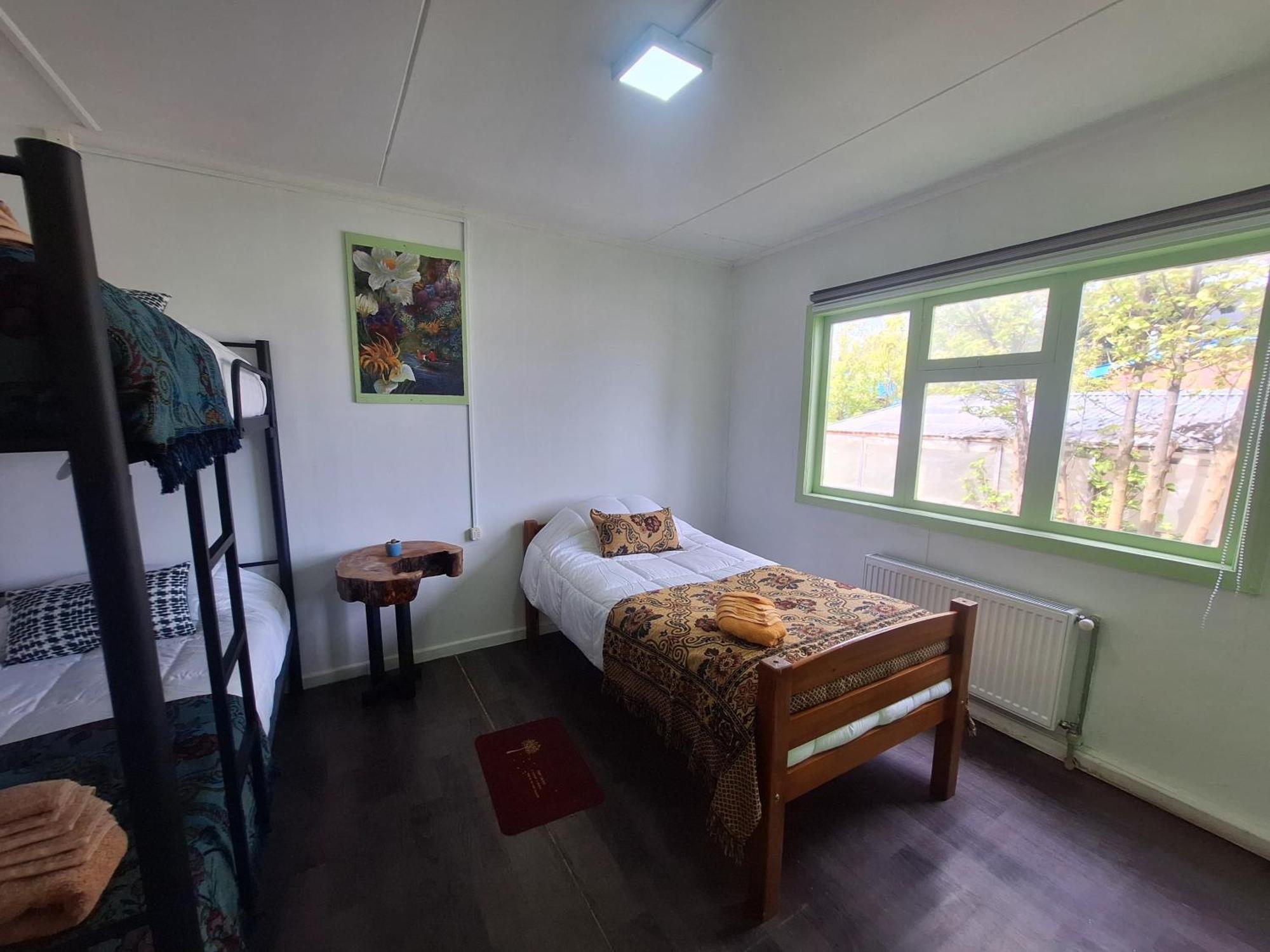 Hostel Kuntur Пуэрто-Наталес Экстерьер фото